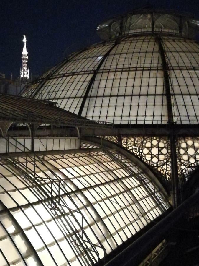 Big Room In Milano Center Extérieur photo