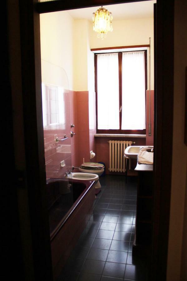 Big Room In Milano Center Extérieur photo